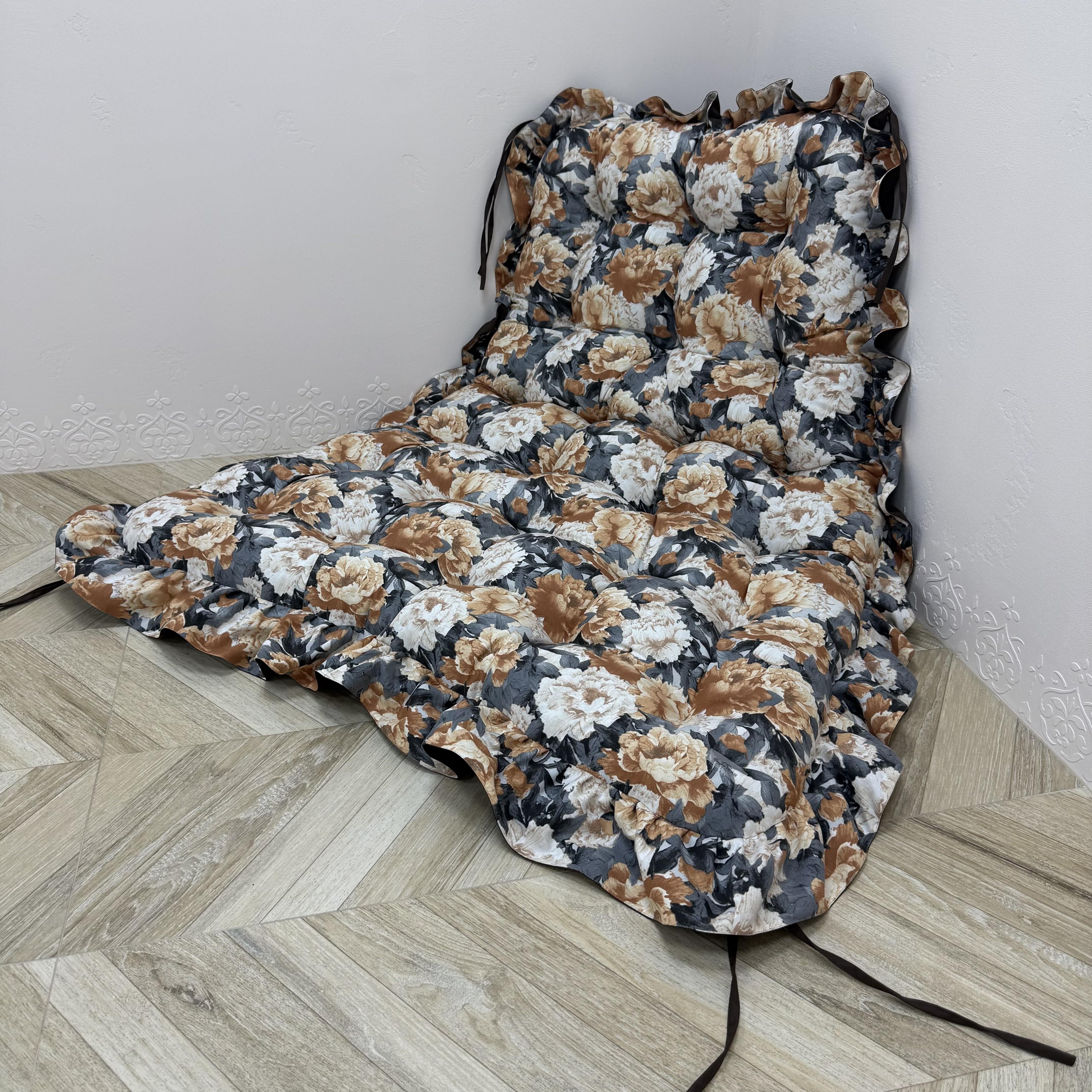 Подушка с рюшей в кресло-кокон Comfort Home Ashen flowers панама 60х120х120 см