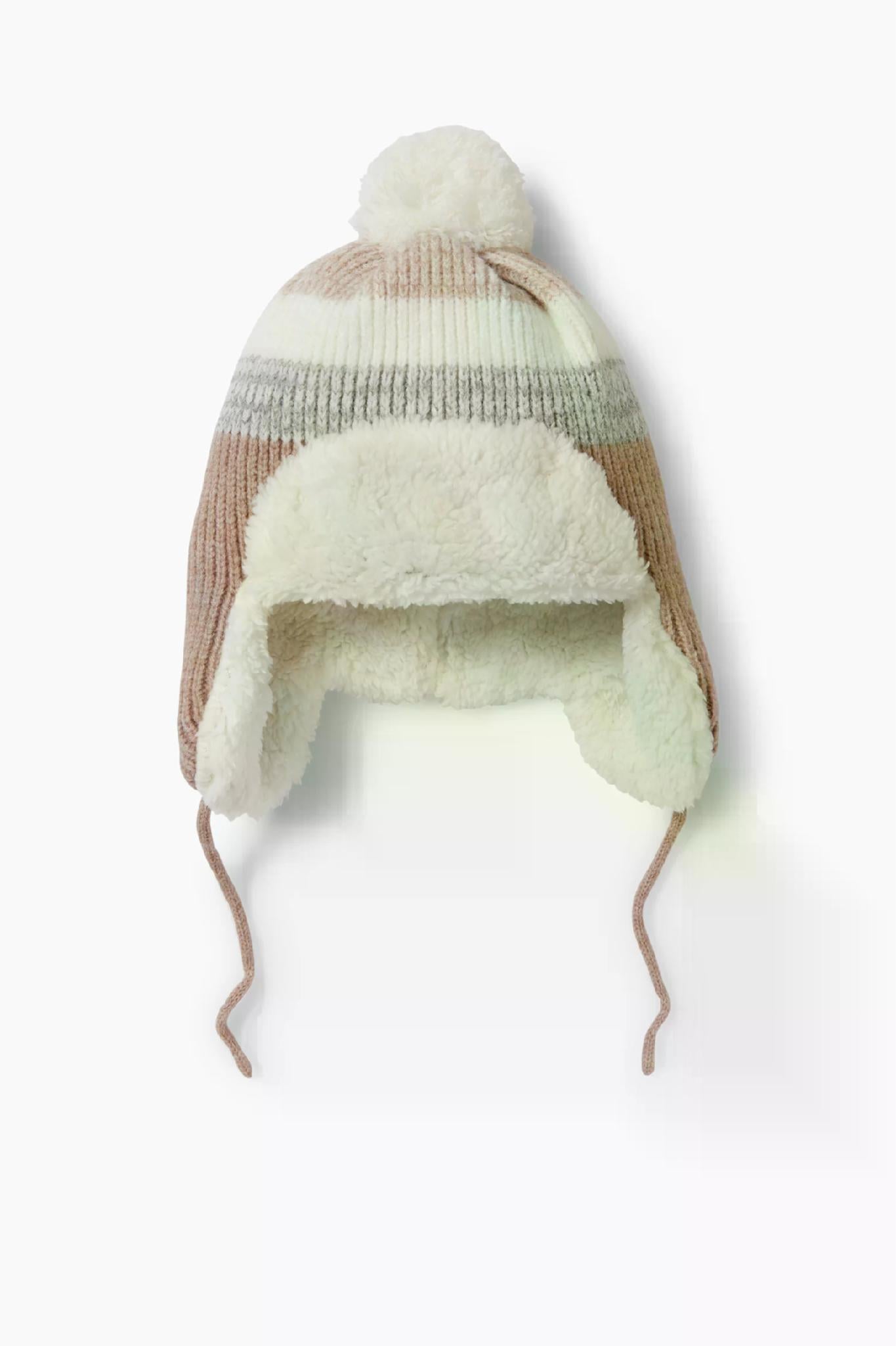 Шапка дитяча для хлопчика зимова в'язана на зав'язках C&A 42-43 см Різнокольоровий (25082784)