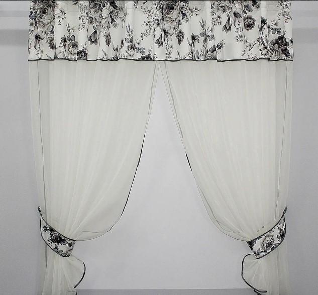 Шторки кухонні з ламбрекеном та підв'язками 270х160 см Молочний (084к)