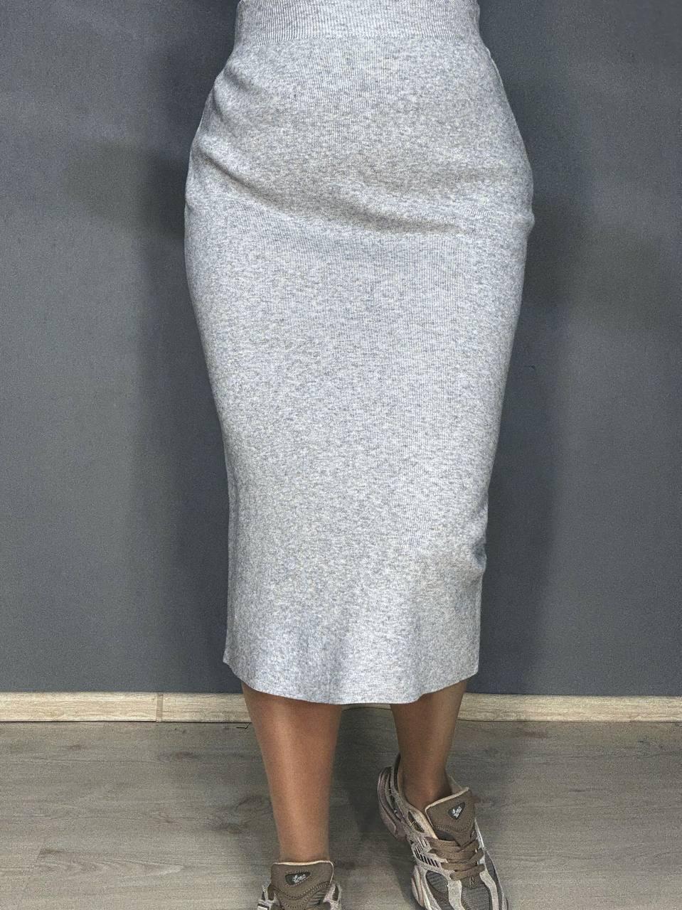 Юбка женская Accorddream 8631 вязаная миди с разрезом OS Серый (5432) - фото 8