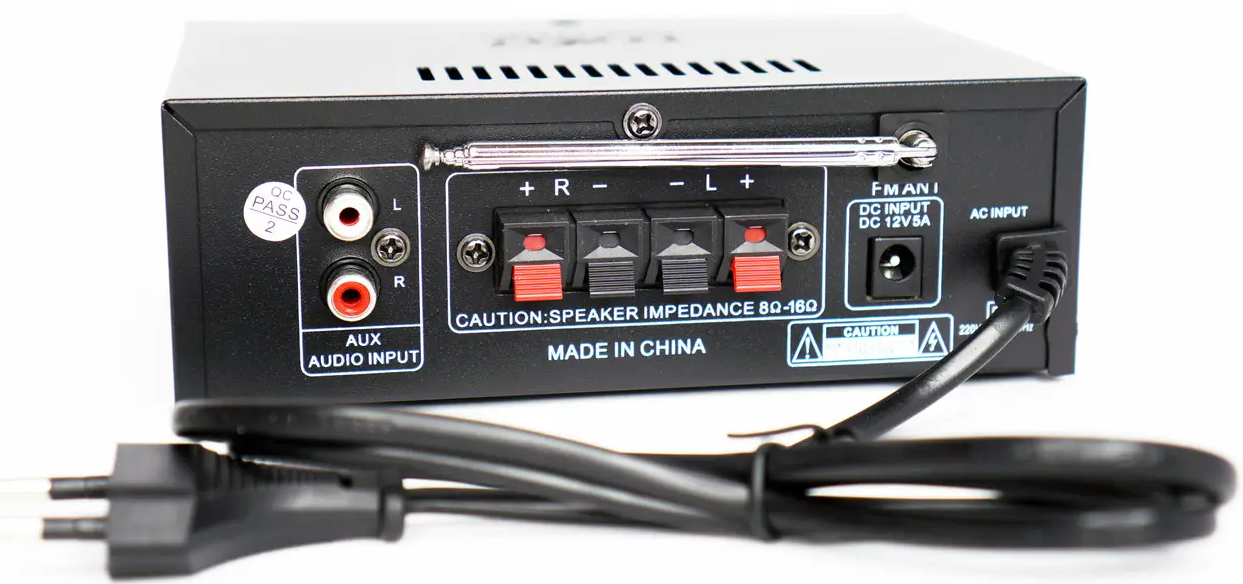 Підсилювач Bluetooth USB SD FM MP3 AUX 2х канальний 2x120W UKC A3 (29505885) - фото 4 Підсилювач Bluetooth USB SD FM MP3 AUX 2х канальний 2x120W UKC A3 (29505885) - фото 4