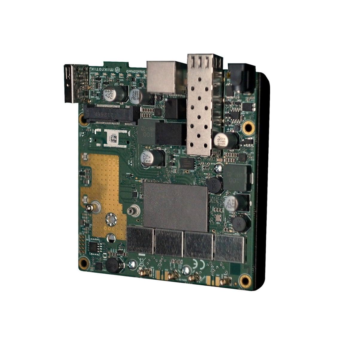 Точка доступа Wi-Fi Mikrotik 2,5G SFP 2400 Мбит/с 5 ГГц + 574 Мбит/с 2,4 ГГц (L23UGSR-5HaxD2HaxD) Точка доступа Wi-Fi Mikrotik 2,5G SFP 2400 Мбит/с 5 ГГц + 574 Мбит/с 2,4 ГГц (L23UGSR-5HaxD2HaxD)