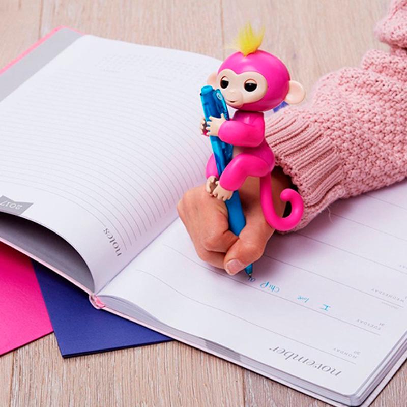 Интерактивная ручная обезьянка Fingerlings (f6f6f3fa) - фото 3 Интерактивная ручная обезьянка Fingerlings (f6f6f3fa) - фото 3