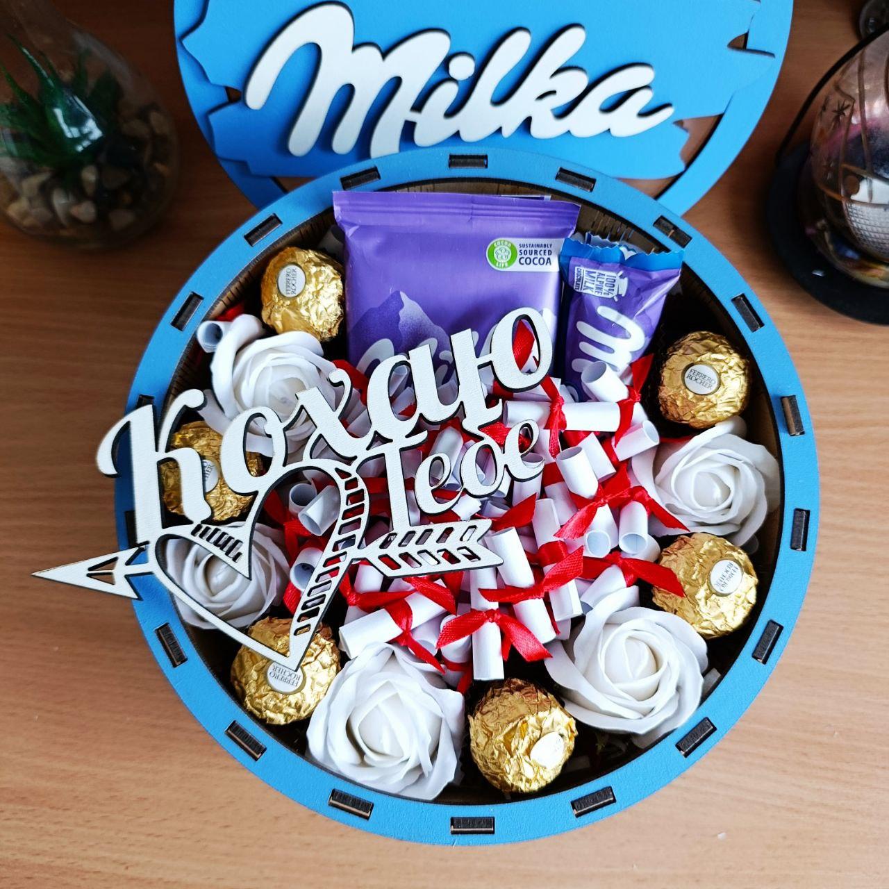 Подарочный бокс милка со сладостями и 101 причиной почему я тебя люблю для девушки на день влюбленных/8 марта (ar222)