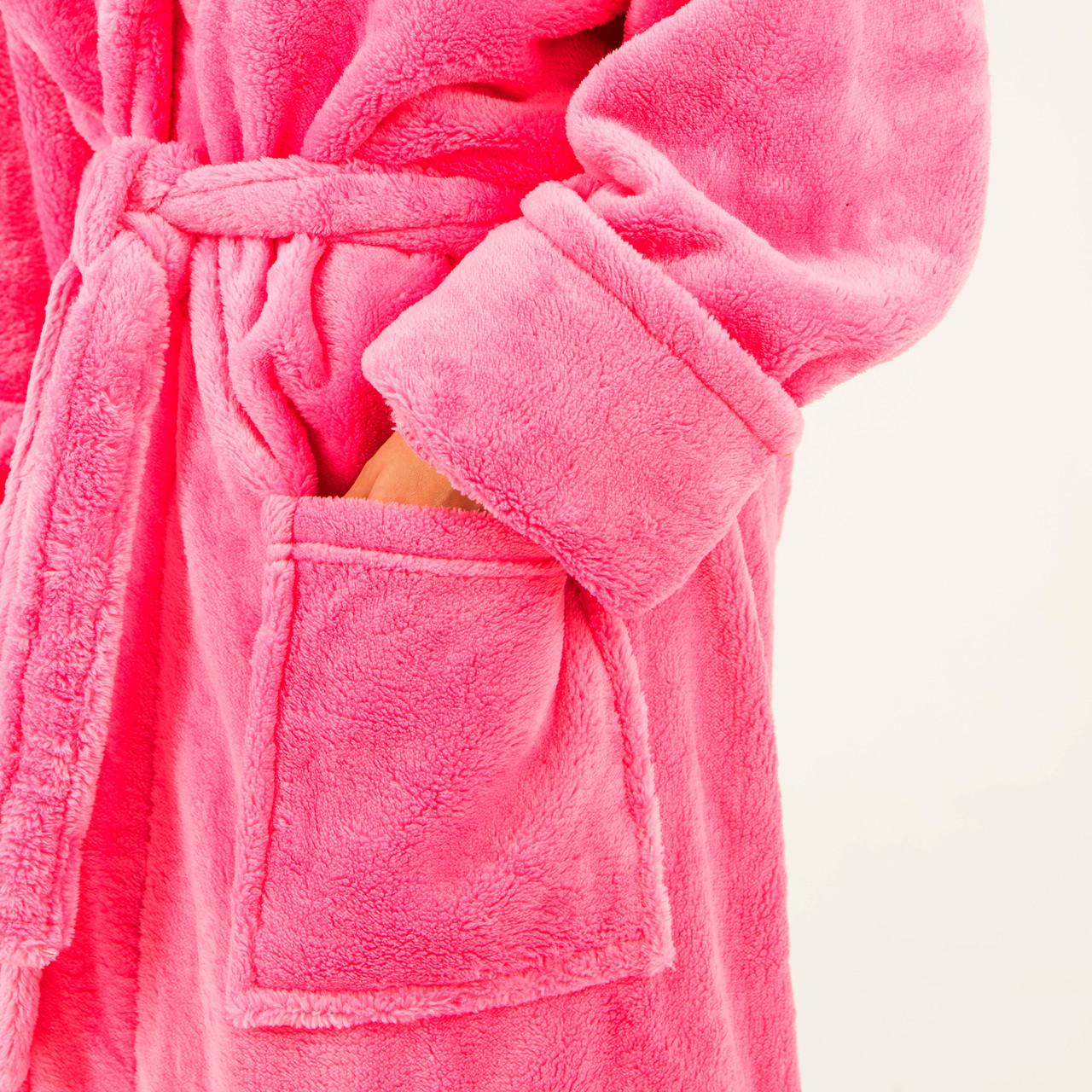 Халат женский на запах с капюшоном махровый 2 кармана 6XL Розовый (62/64) - фото 9