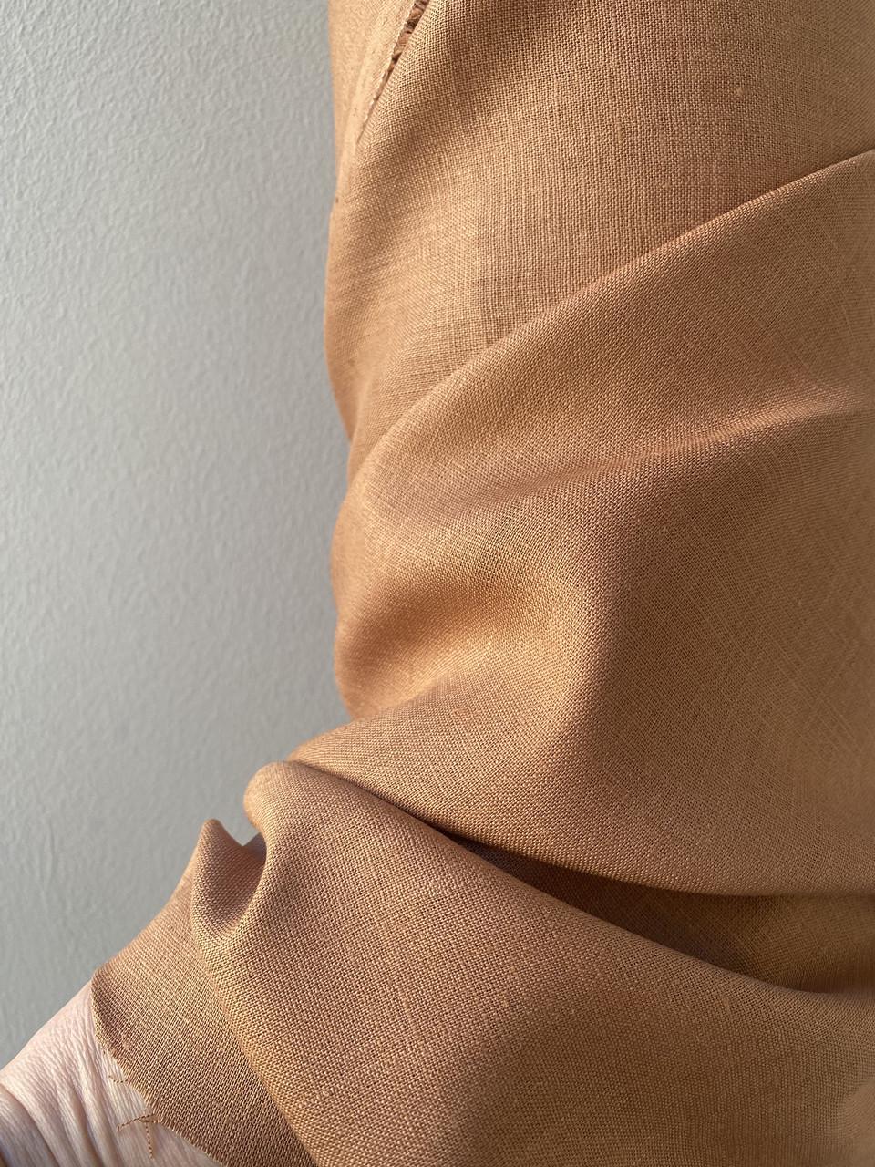 Ткань рубашечно-платьевая LINEN PLUS 100% лен натуральная 143 см 563/1224 Коричневый - фото 2
