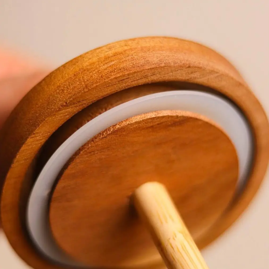 Банка для меду S&T 32252 скляна з деревяною кришкою 500 мл (26408983) - фото 3 Банка для меду S&T 32252 скляна з деревяною кришкою 500 мл (26408983) - фото 3