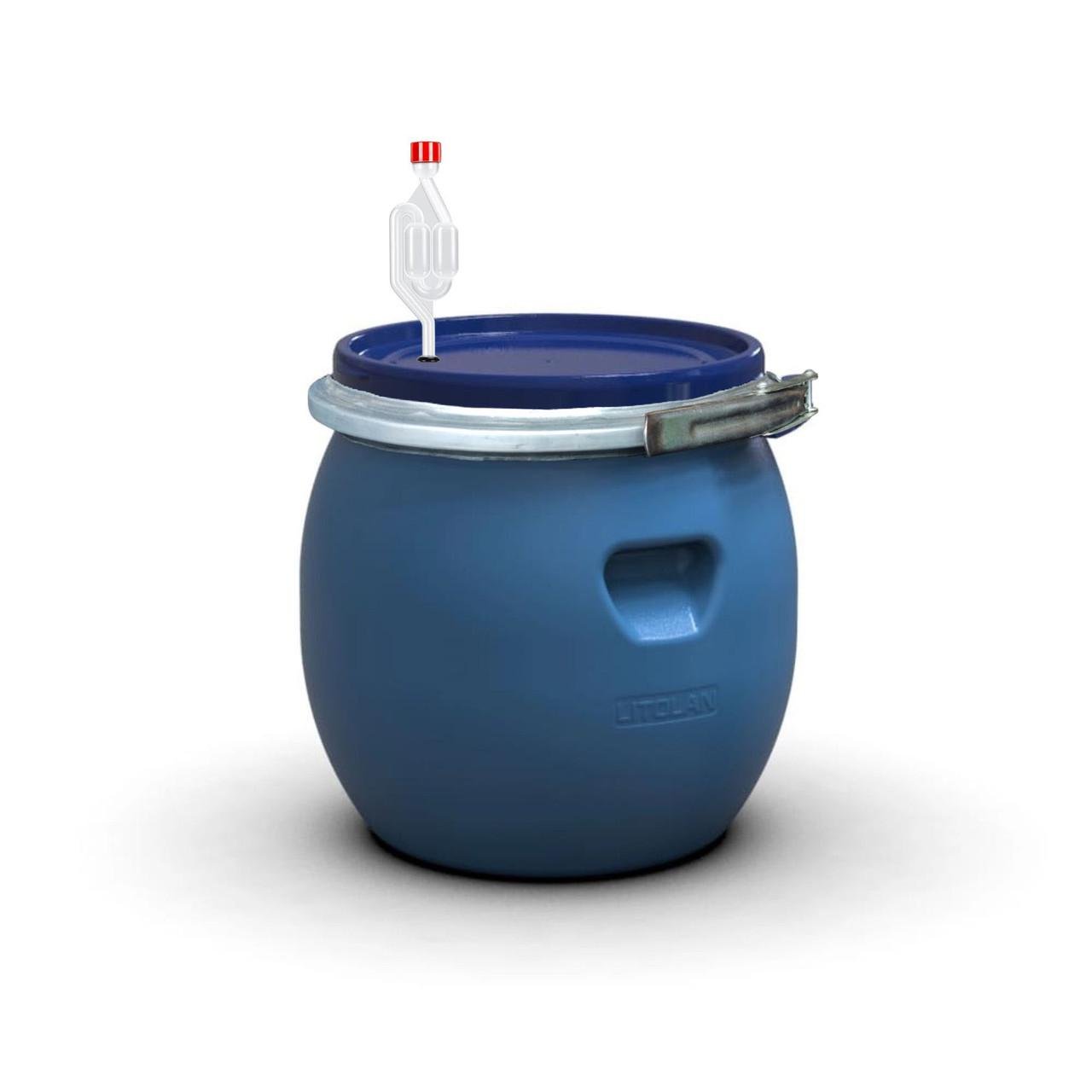 Бочка для брожения Litolan с металлическим хомутом и винным клапаном S-образным 35 л (29668) - фото 1 Бочка для брожения Litolan с металлическим хомутом и винным клапаном S-образным 35 л (29668) - фото 1