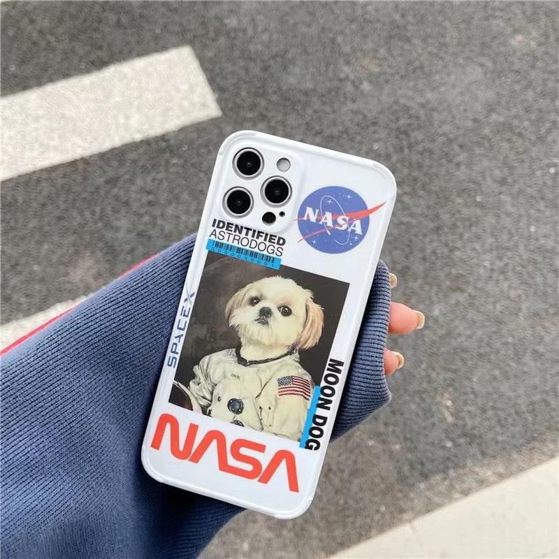 Чехол для iPhone X/XS NASA Лунный пес Белый
