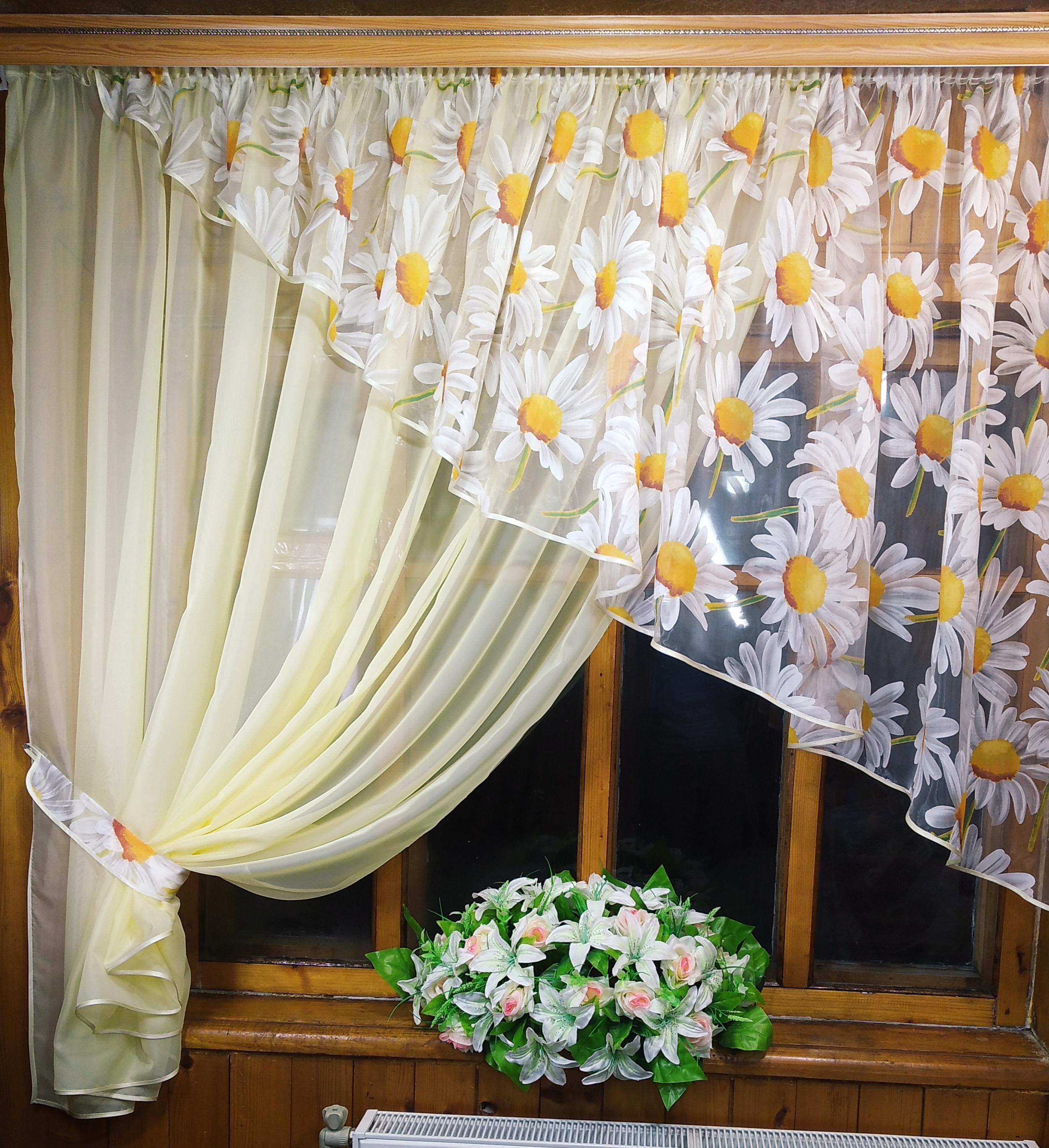 Кухонная занавеска короткая левая готовая Анжелика ромашка Лимонный Кухонная занавеска короткая левая готовая Анжелика ромашка Лимонный