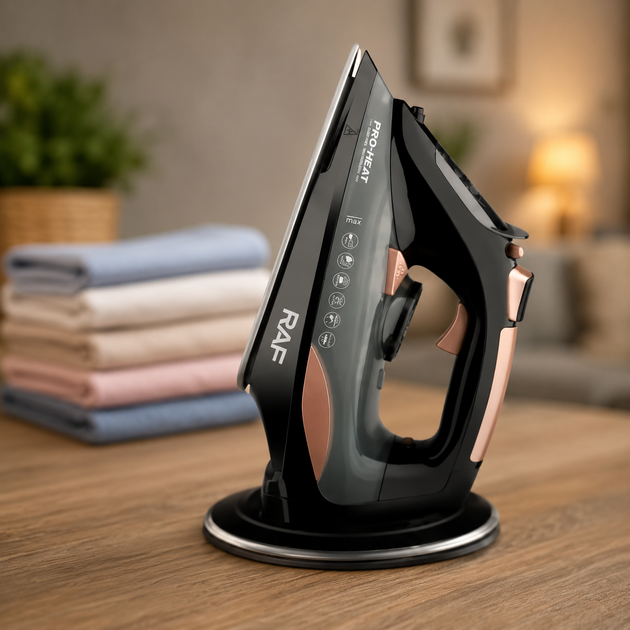 Утюг паровой беспроводной RAF ELECTRIC STEAM IRON R.1388 с зарядной базой Черный (36249032)