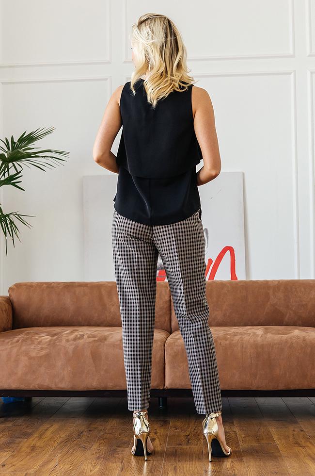 Блуза-безрукавка Lipar 2140 двухслойная р. 40 Черный (16935618) - фото 2 Блуза-безрукавка Lipar 2140 двухслойная р. 40 Черный (16935618) - фото 2