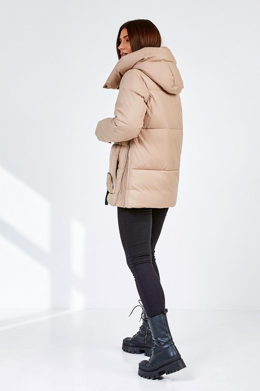 Пуховик зимовий короткий Lora Duvetti р. 44 Капучиновий - фото 4 Пуховик зимовий короткий Lora Duvetti р. 44 Капучиновий - фото 4