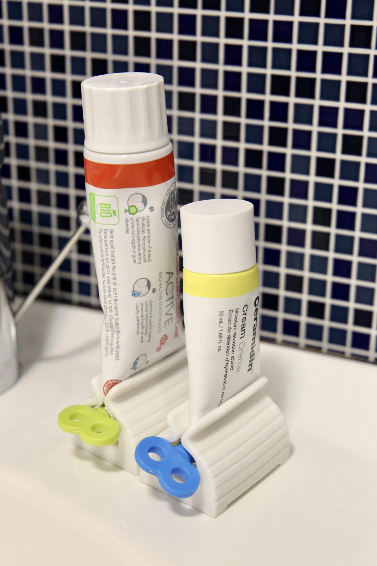 Пресс для зубной пасты и крема Зеленый (00000010476) - фото 2 Пресс для зубной пасты и крема Зеленый (00000010476) - фото 2