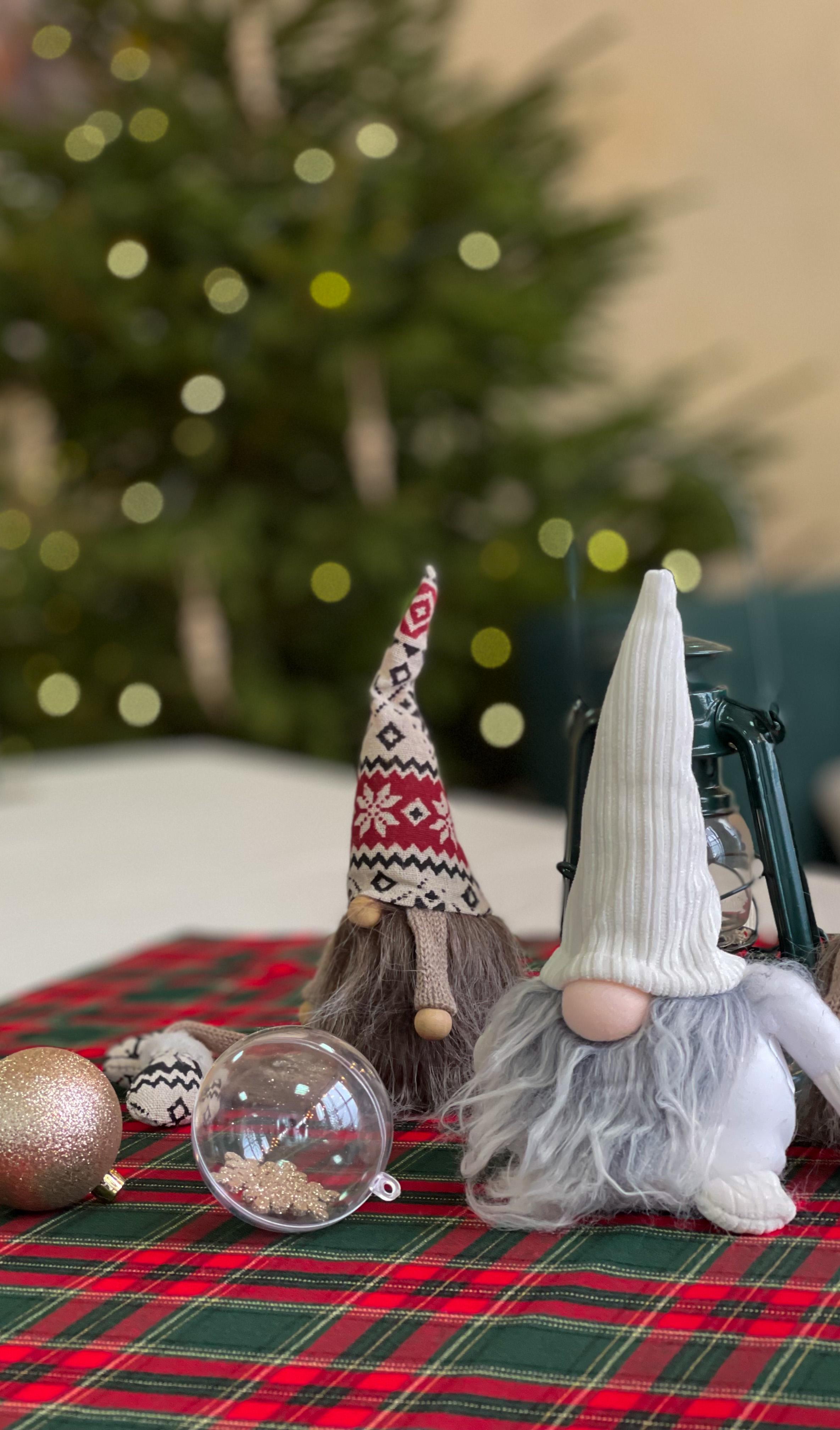 Серветка новорічна Едельвіка в клітинку 0,9х0,9 м (332-21/00) - фото 2 Серветка новорічна Едельвіка в клітинку 0,9х0,9 м (332-21/00) - фото 2