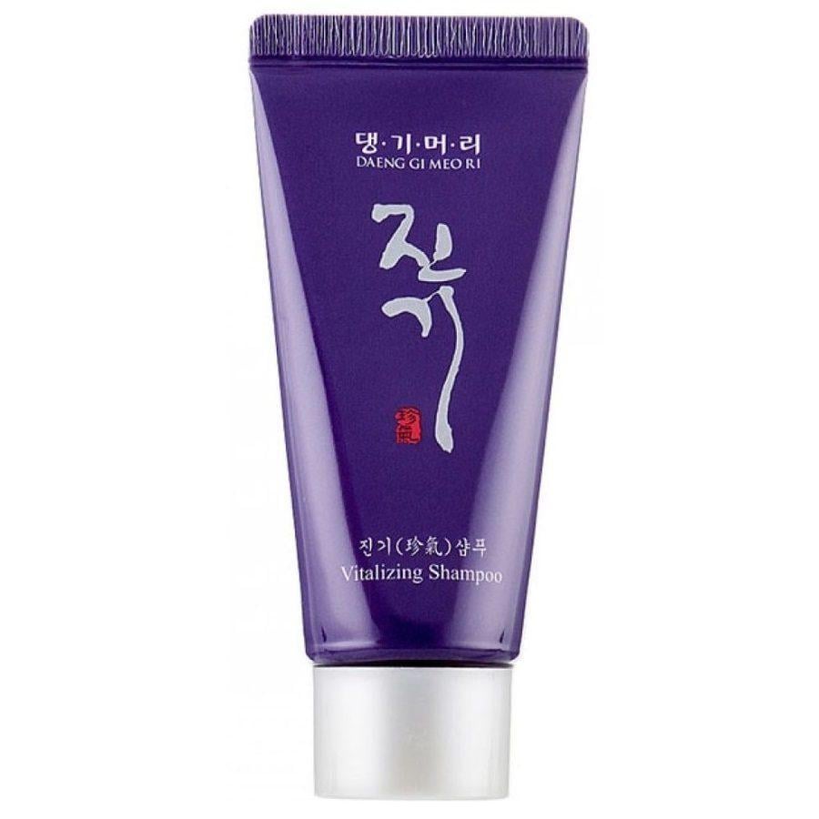 Шампунь Daeng Gi Meo Ri Vitalizing відновлюючий для волосся 50 мл (231)