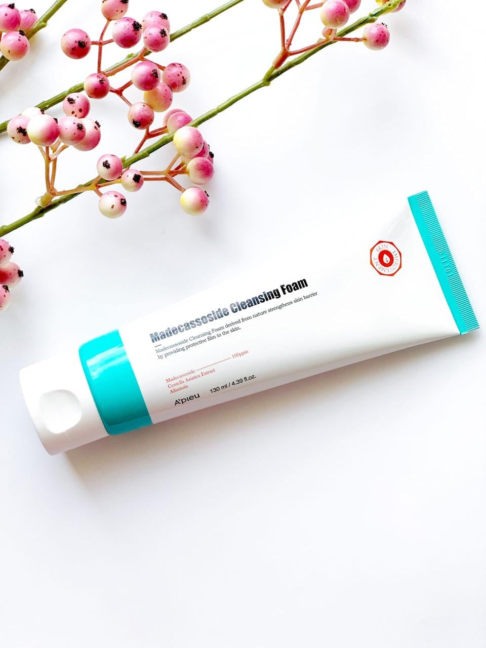 Пенка для лица восстанавливающая с мадекасосидом A'pieu Madecassoside Cleansing Foam 130 мл (1489766215)