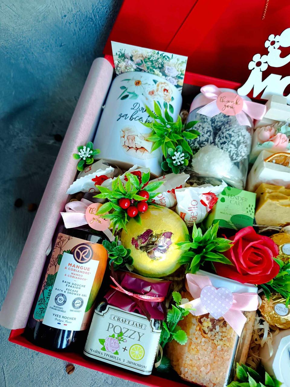 Подарунковий бокс для мами на день народження Червоний (2290455069) - фото 3