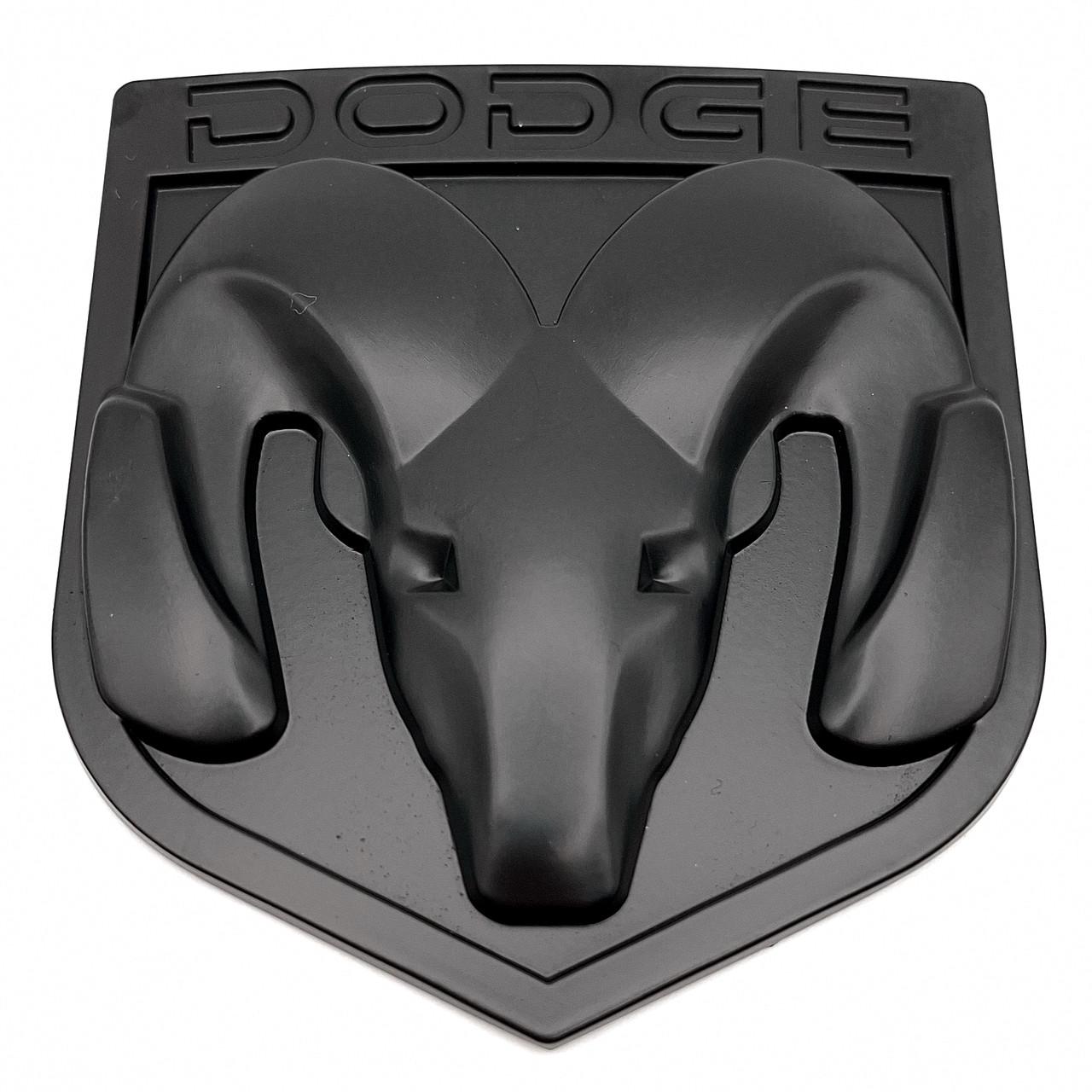 Эмблема Dodge металл 8,7х7,8 см Черный матовый (2848965154)