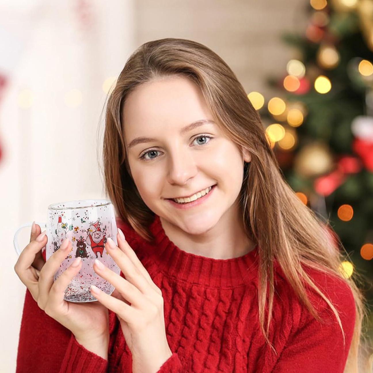 Чашка новогодняя с двойным дном Christmas tree Санта и друзья термостойкое стекло 350 мл (03-санта-R32792) - фото 3 Чашка новогодняя с двойным дном Christmas tree Санта и друзья термостойкое стекло 350 мл (03-санта-R32792) - фото 3