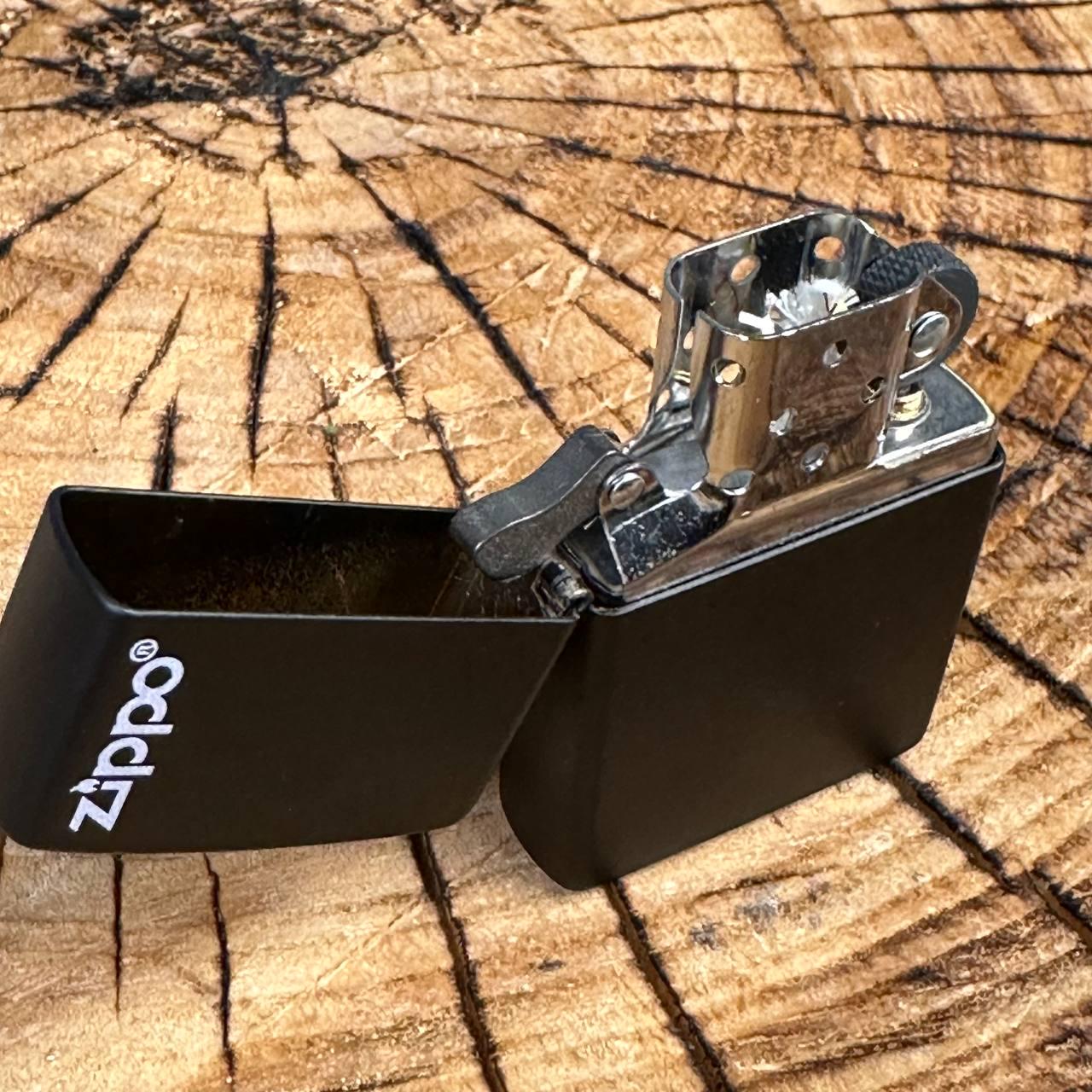 Зажигалка бензиновая ZIPPO 218 ZL Black Matte - фото 6