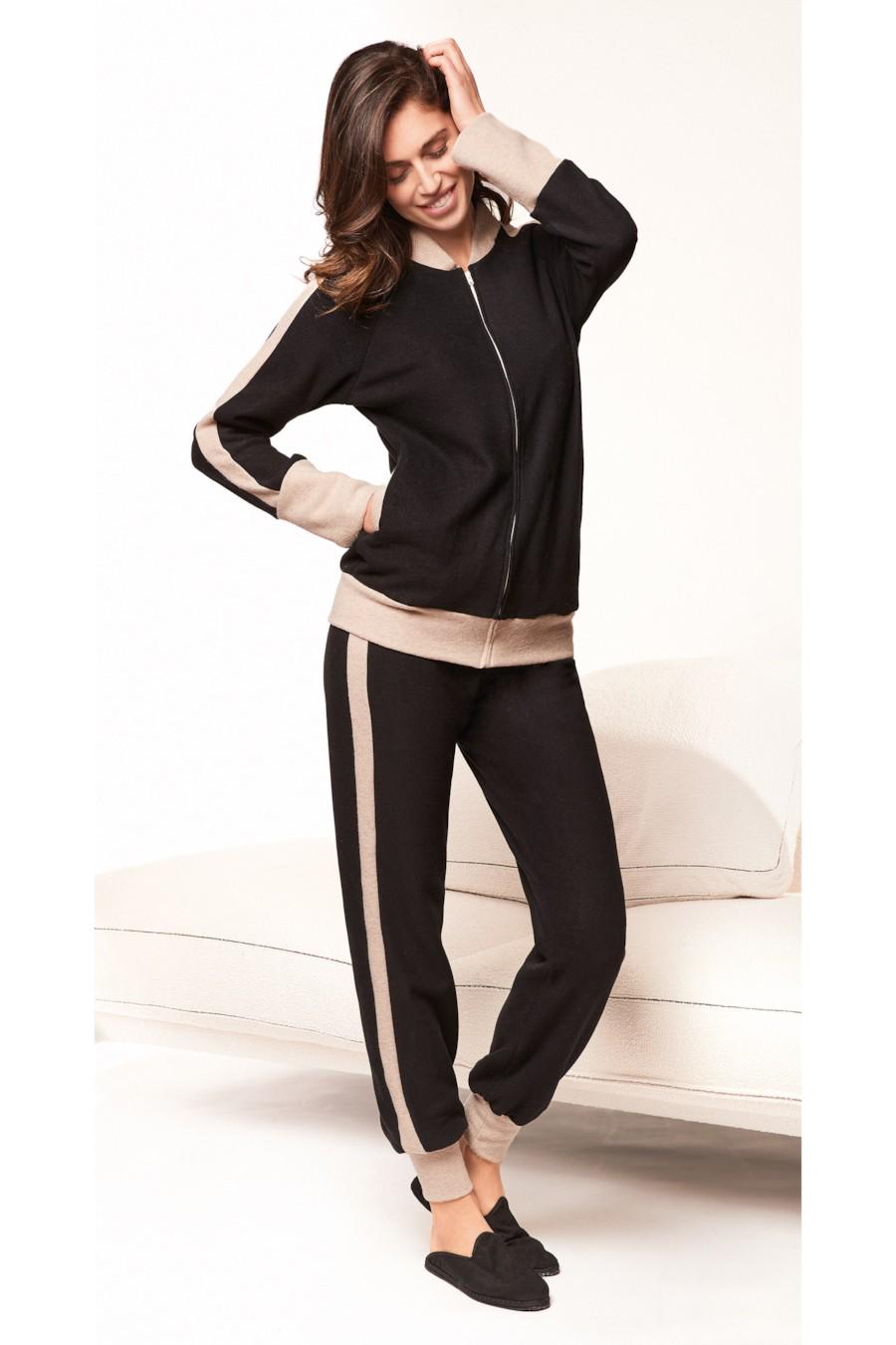 Комплект Lormar бомбер/брюки р. 48/XL Черный/Бежевый (69986) Комплект Lormar бомбер/брюки р. 48/XL Черный/Бежевый (69986)