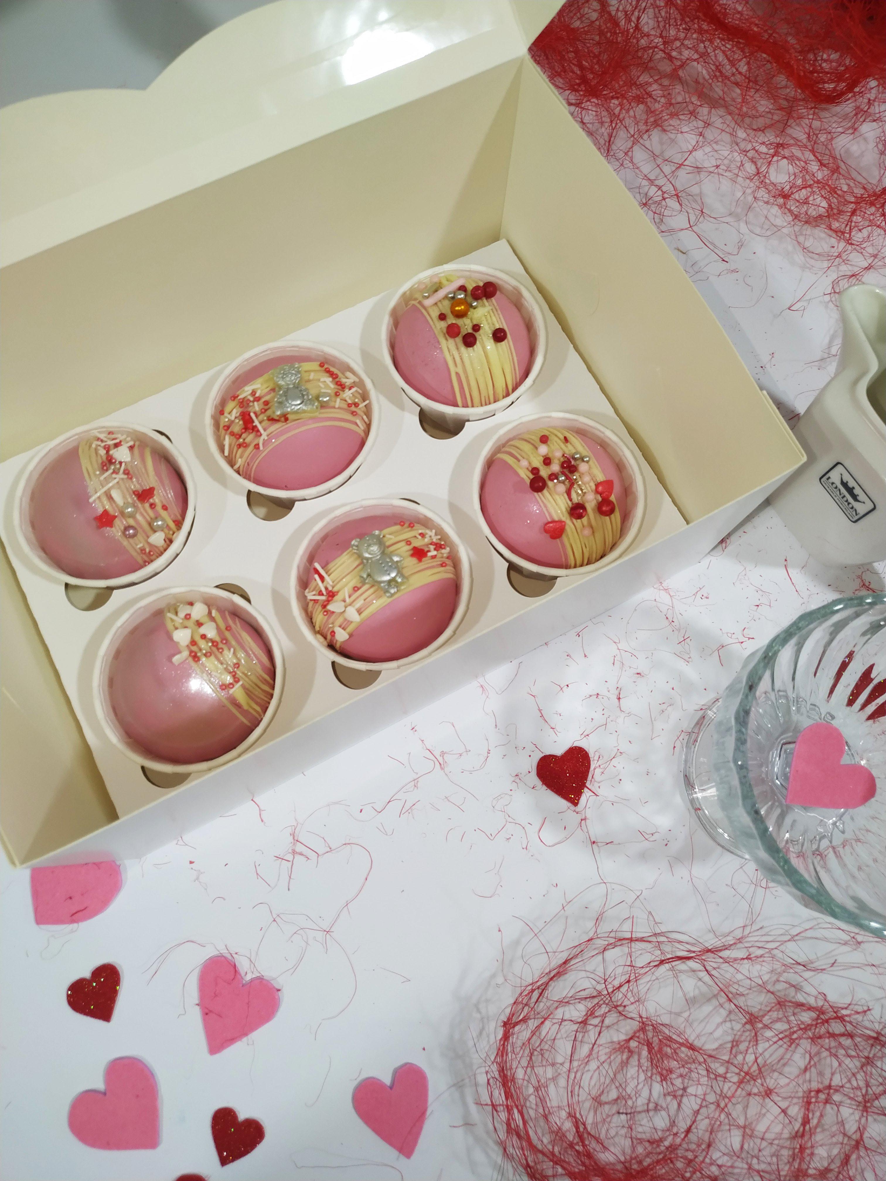 Набор шоколадных бомбочек Mr.Plum Рink bear 6 шт. d 5,5 см 240 г - фото 2