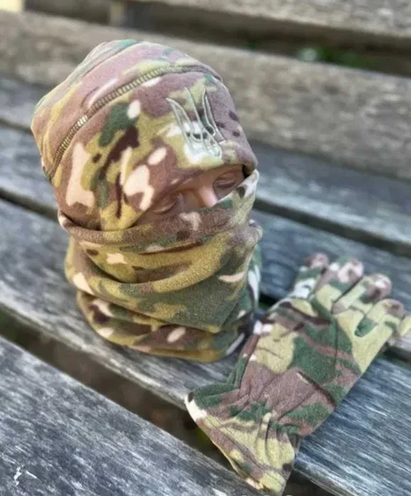 Комплект зимовий шапка зі снудом та рукавицями One Size Мультикам(28524368)