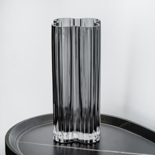 Ваза стеклянная Elisey Лепестки тумана 25 см (9099-004)