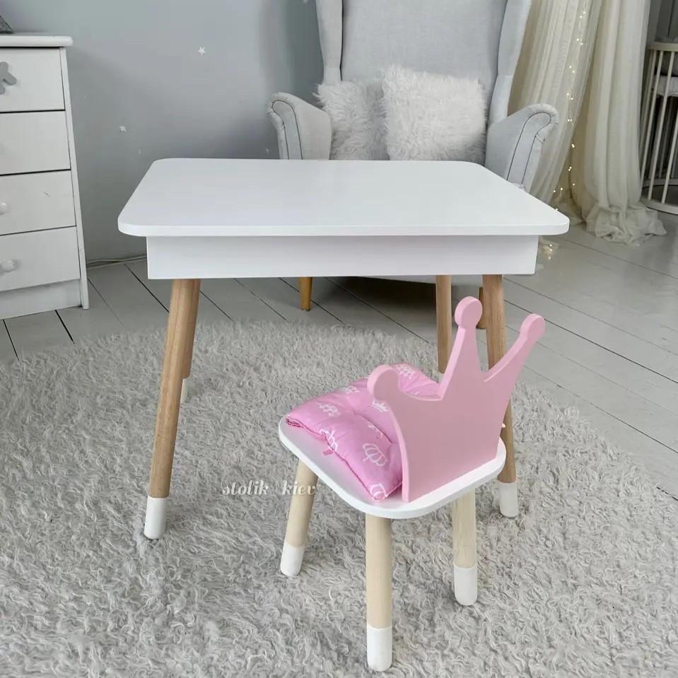 Детский столик и стульчик корона с нишей для карандашей и раскрасок Белый/Розовый Детский столик и стульчик корона с нишей для карандашей и раскрасок Белый/Розовый