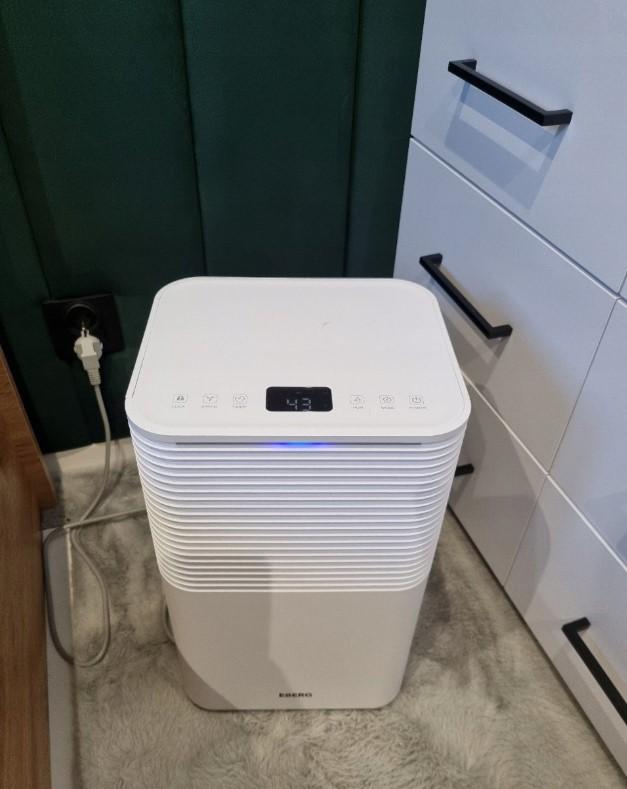 Осушитель воздуха EBERG RICO 12л/24 г/WiFi /таймер/гигростат - фото 5 Осушитель воздуха EBERG RICO 12л/24 г/WiFi /таймер/гигростат - фото 5