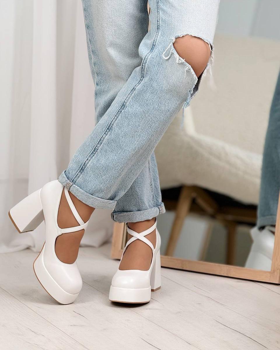 Туфлі з ремінцем Loretta на підборах та платформі р. 40 25,5 см Білий (10440-40) - фото 12 Туфлі з ремінцем Loretta на підборах та платформі р. 40 25,5 см Білий (10440-40) - фото 12