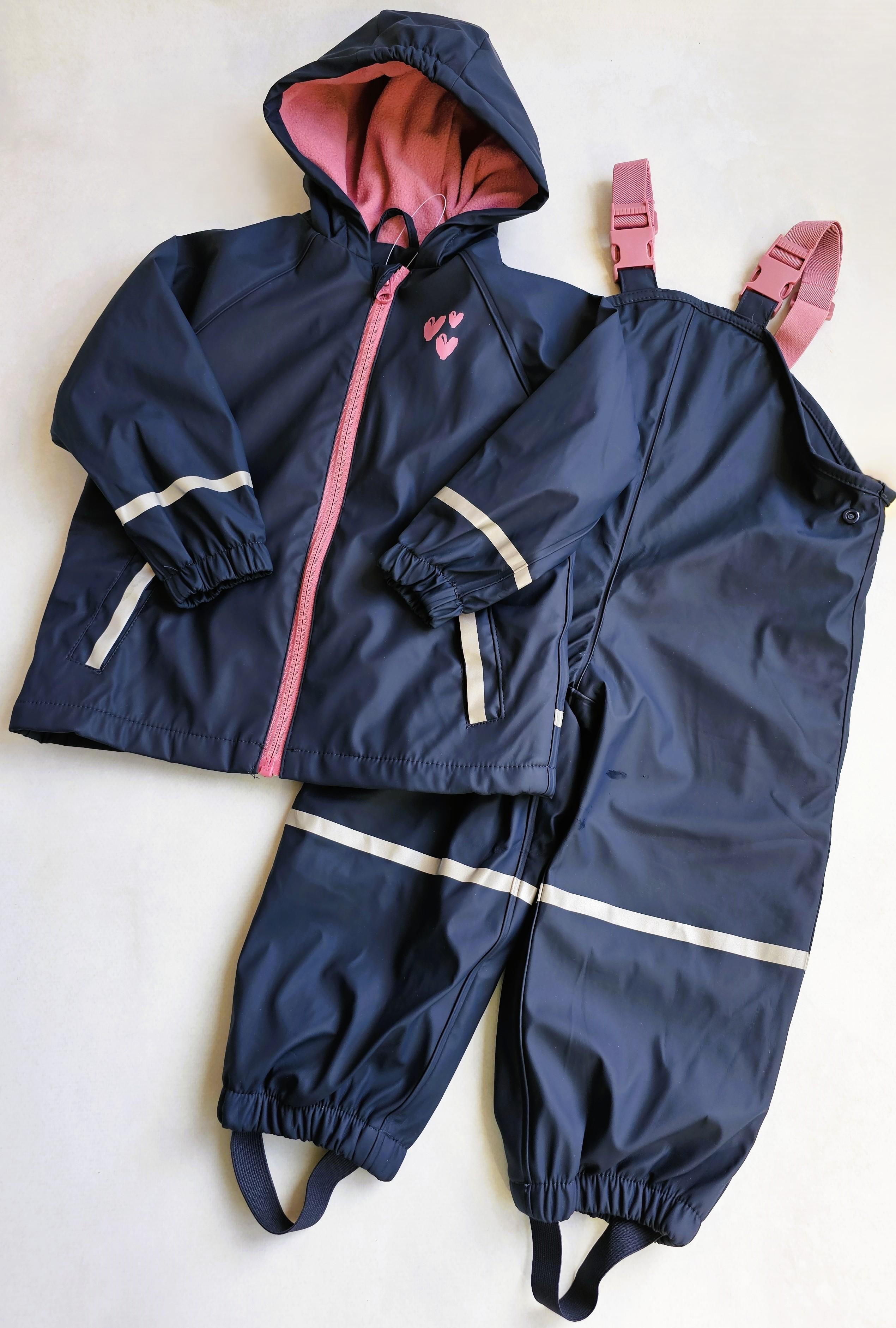 Комплект для дівчинки Lupilu від дощу флісовий 86-92 см (19349309) Комплект для дівчинки Lupilu від дощу флісовий 86-92 см (19349309)