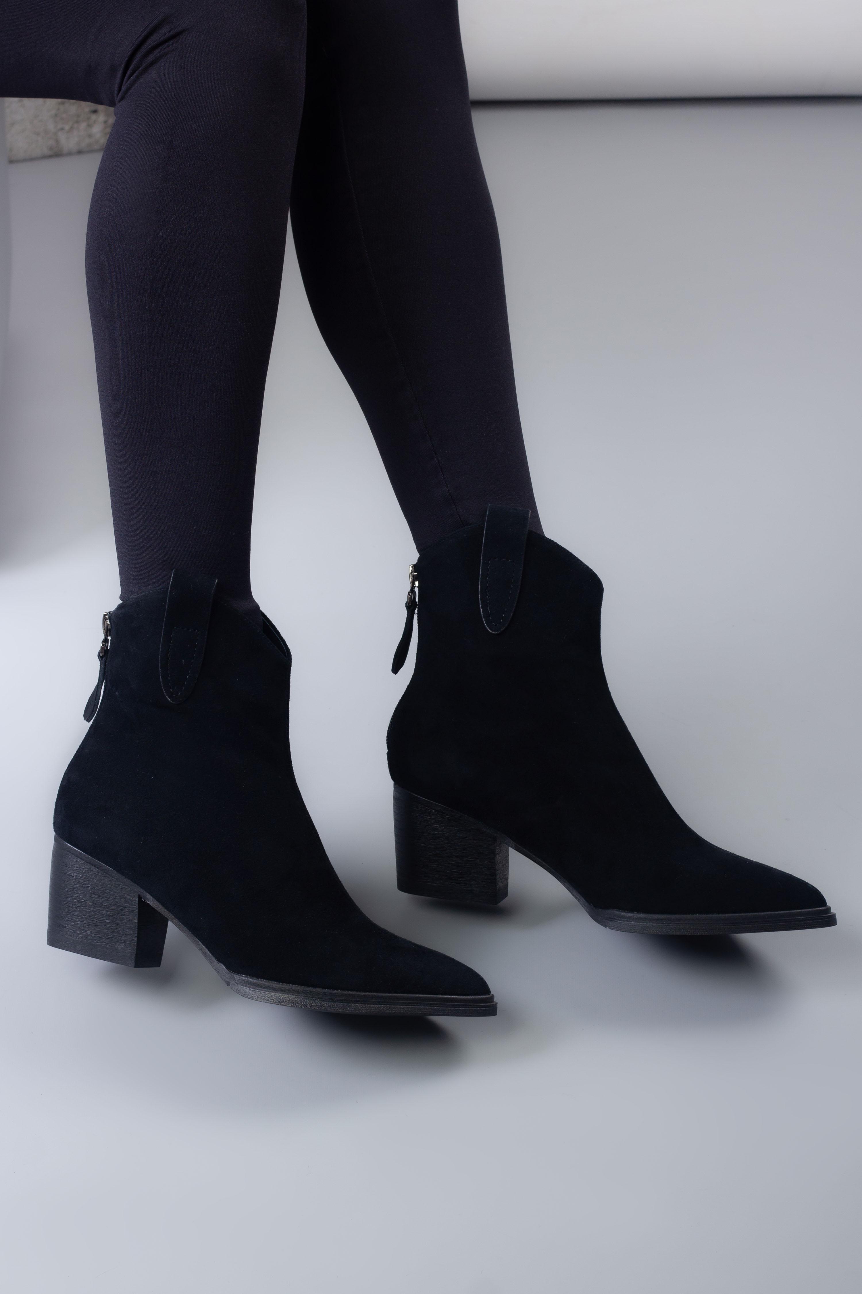 Ботинки женские Where Uwear A2M1152-56-1 346564 натуральная замша р. 39 Черный (346564_39)