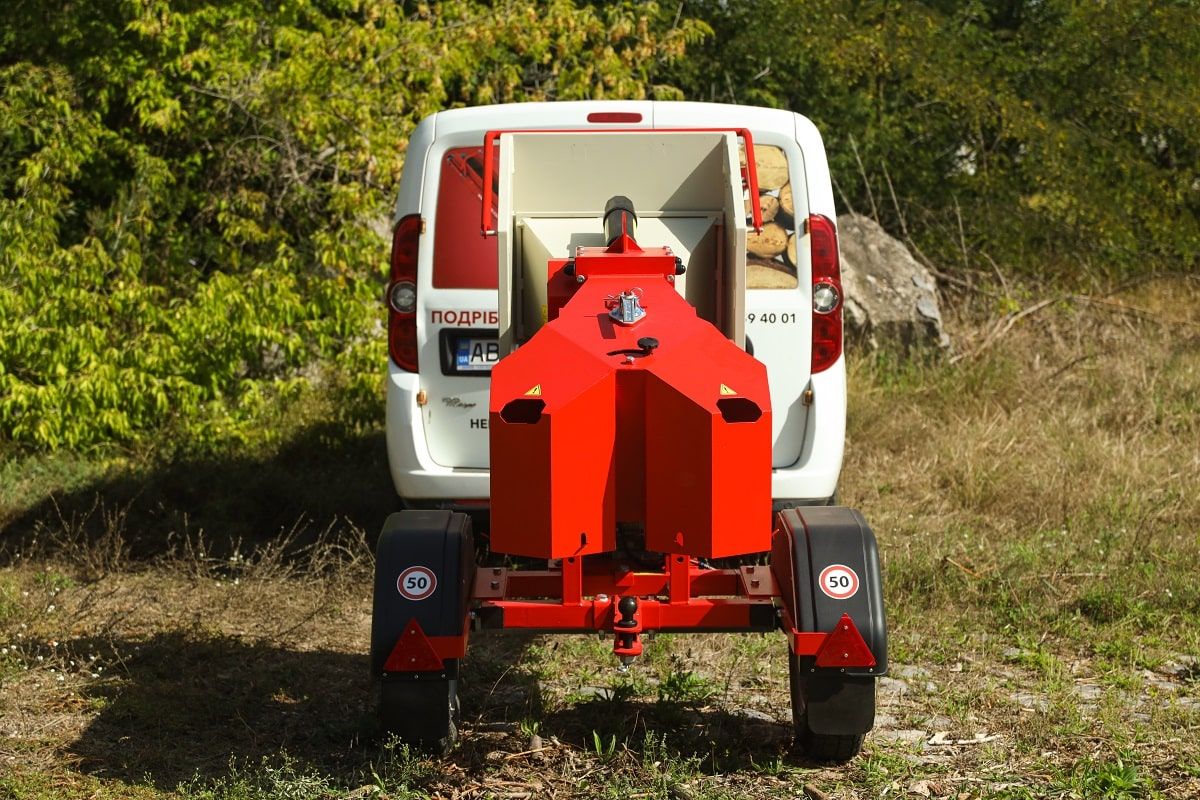 Подрібнювач гілок Arpal на дрова з бензиновим двигуном (AM-120БД) - фото 6 Подрібнювач гілок Arpal на дрова з бензиновим двигуном (AM-120БД) - фото 6