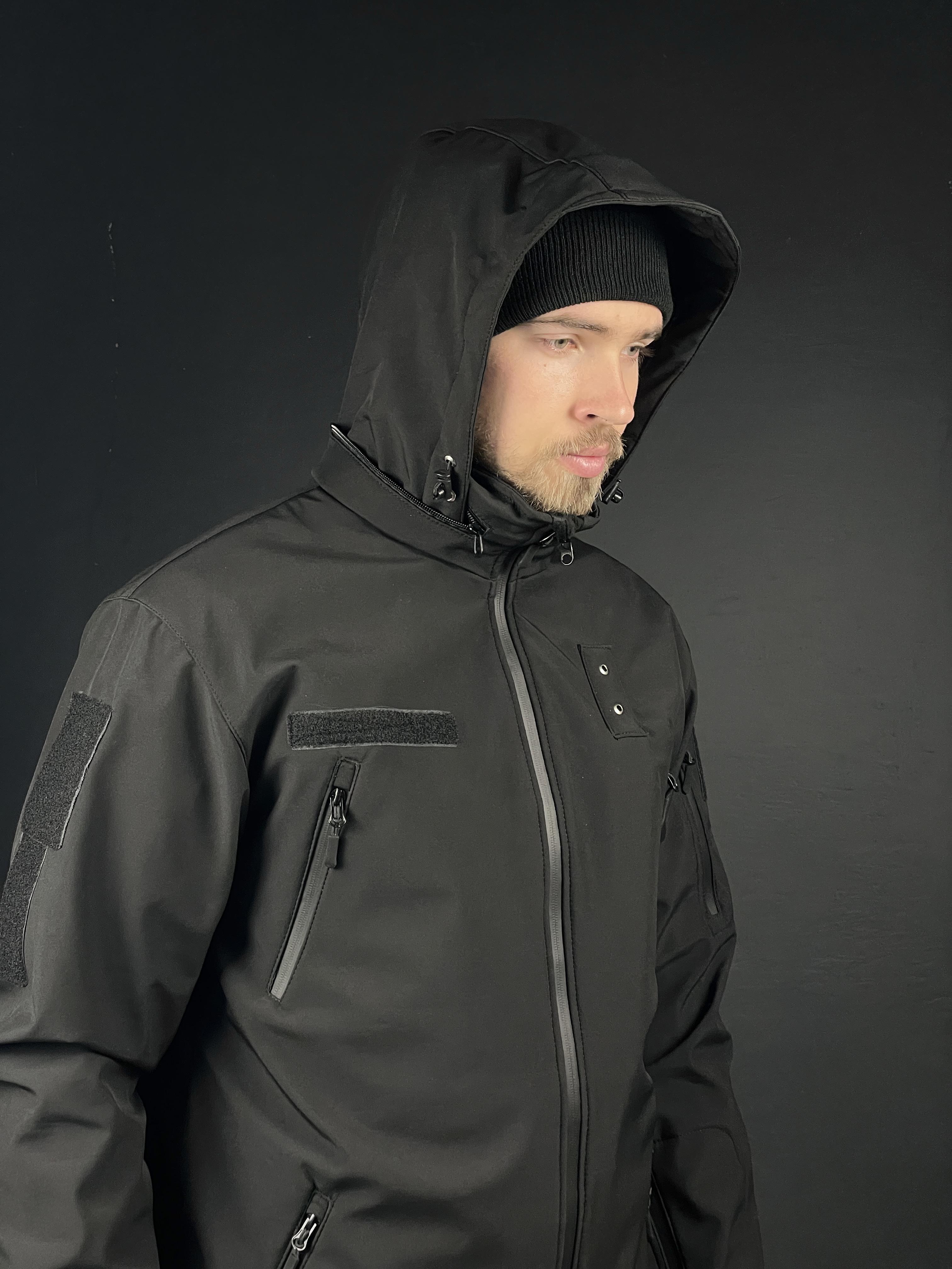 Військова куртка COOPERR Soft Shell III з прихованим капюшоном XL Чорний (KUR-10.1.XL) - фото 6 Військова куртка COOPERR Soft Shell III з прихованим капюшоном XL Чорний (KUR-10.1.XL) - фото 6