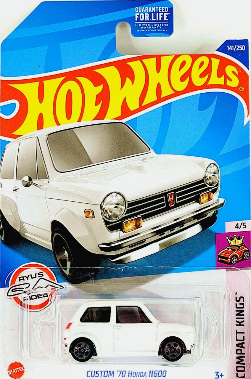 Игрушечная машинка Hot Wheels Custom 70 Honda N600 2022 Compact Kings №141 (HCT75)