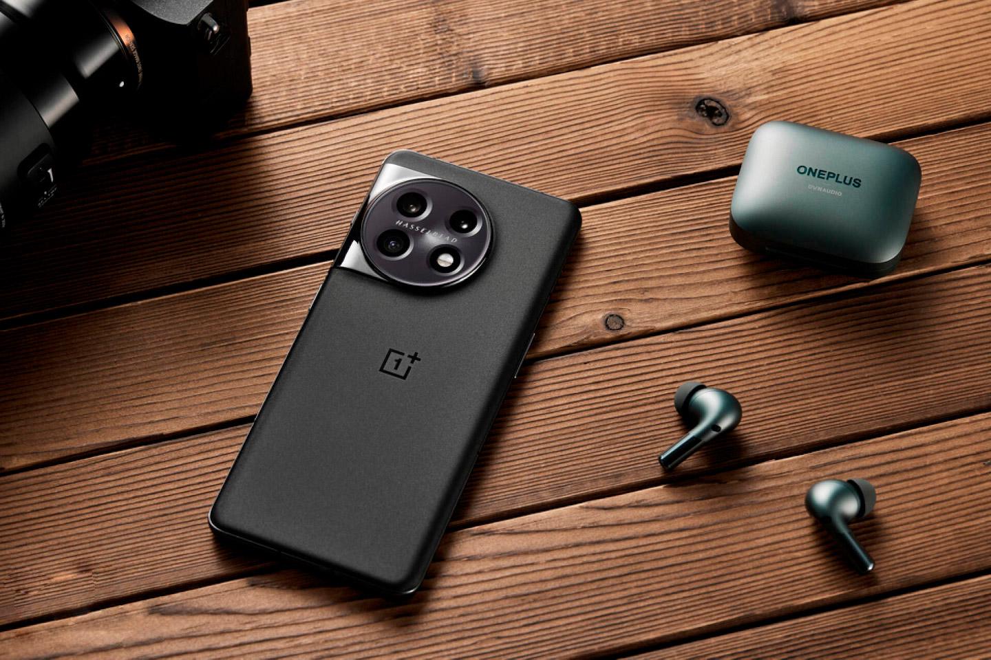 Смартфон OnePlus 11 16/256GB Titan Black Global - фото 7 Смартфон OnePlus 11 16/256GB Titan Black Global - фото 7