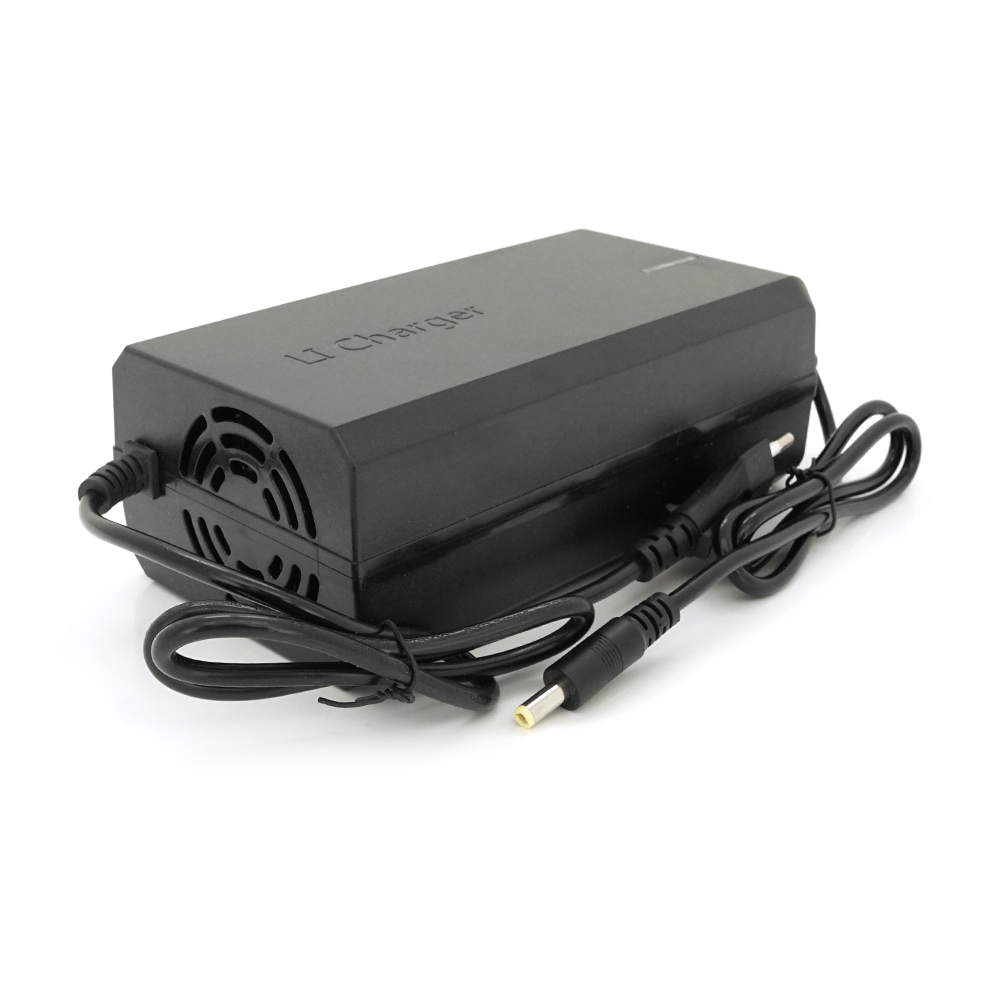 Зарядное устройство Jinyi Li-ion Box индикация 60/67,2V 4A 5,5х2,5 мм (26840116)