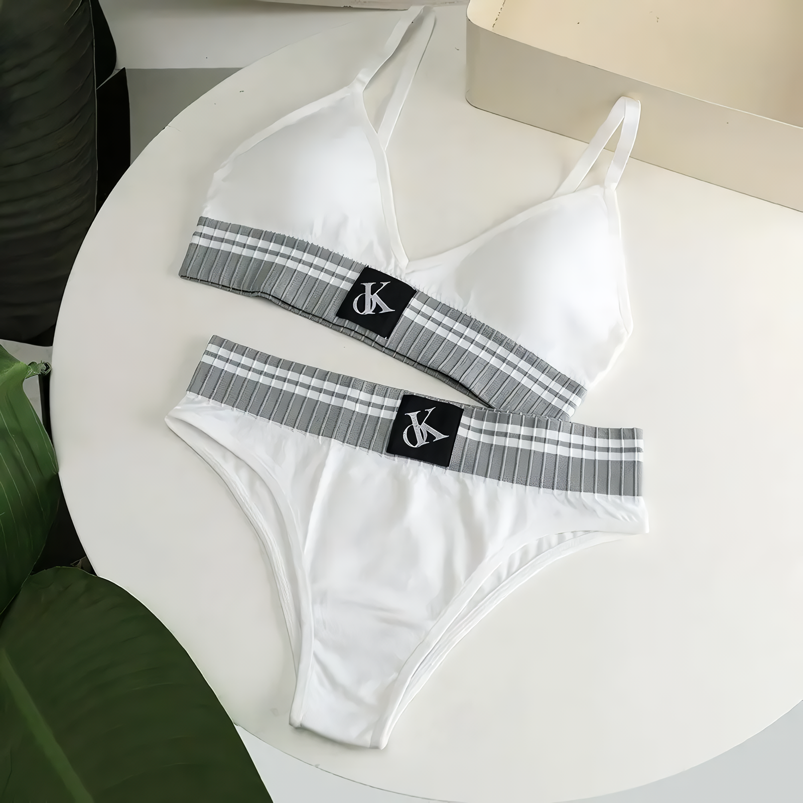 Комплект женского нижнего белья OK S/M Белый (10000089(2) Комплект женского нижнего белья OK S/M Белый (10000089(2)