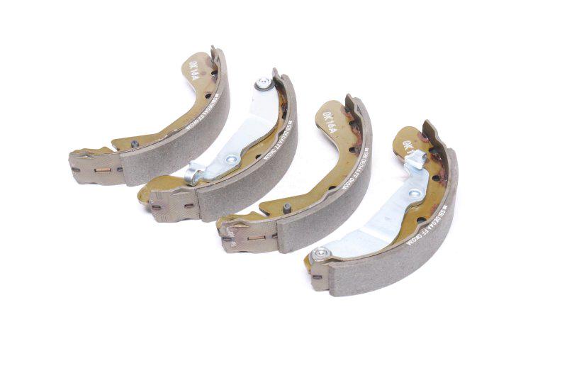 Колодки тормозные барабанные GM Korea 96473229