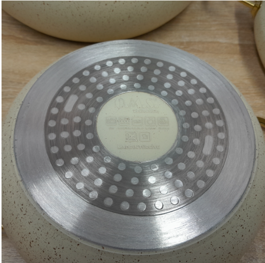 Набір посуду OMS з сотейником та сковорідкою з антипригарним покриттям для індукціі 9 пр. Айворі (3024-ind-ivory) - фото 3 Набір посуду OMS з сотейником та сковорідкою з антипригарним покриттям для індукціі 9 пр. Айворі (3024-ind-ivory) - фото 3