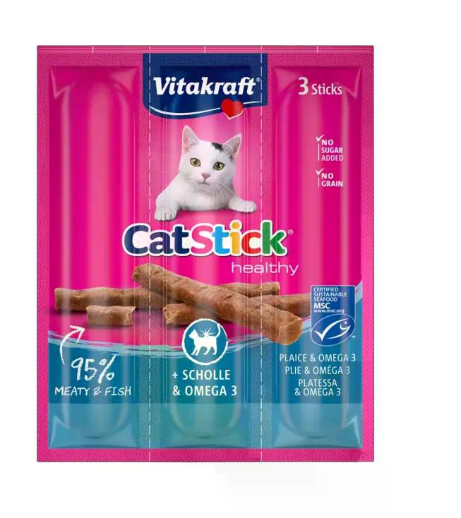 Лакомство для кошек Vitakraft Cat Stick Salmon MSC мясные палочки с лососем 18 г 3х6 г