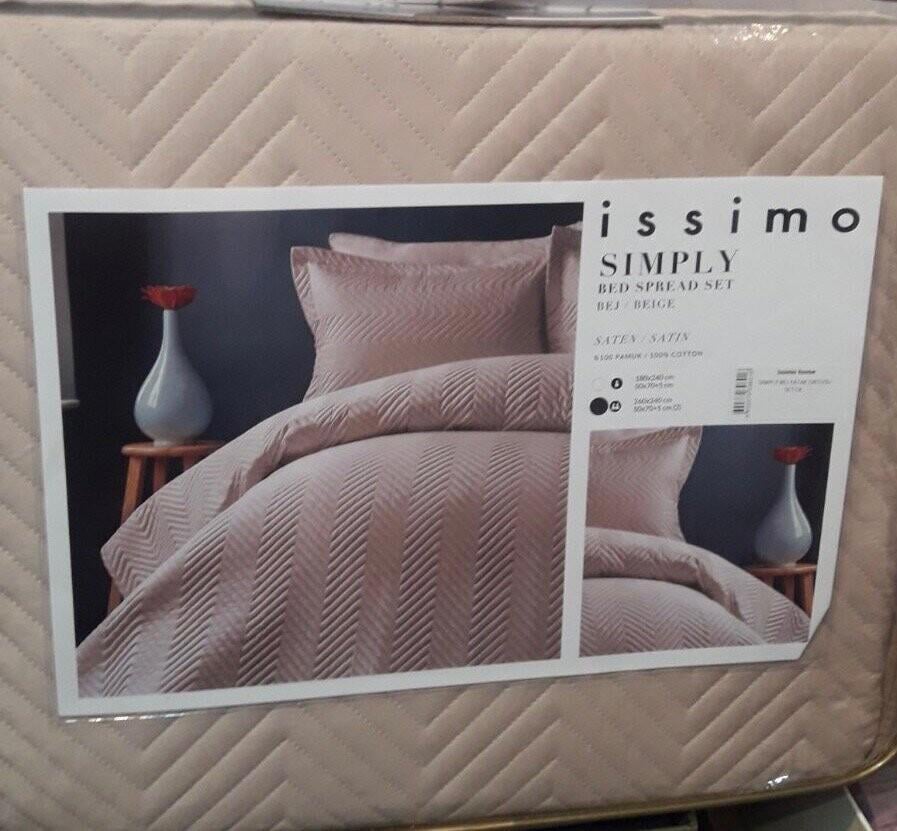 Покривало Issimo Home Simply bej сатин 240x260 см з наволочками 2 шт. 50x70 см (2000022281044) - фото 2 Покривало Issimo Home Simply bej сатин 240x260 см з наволочками 2 шт. 50x70 см (2000022281044) - фото 2