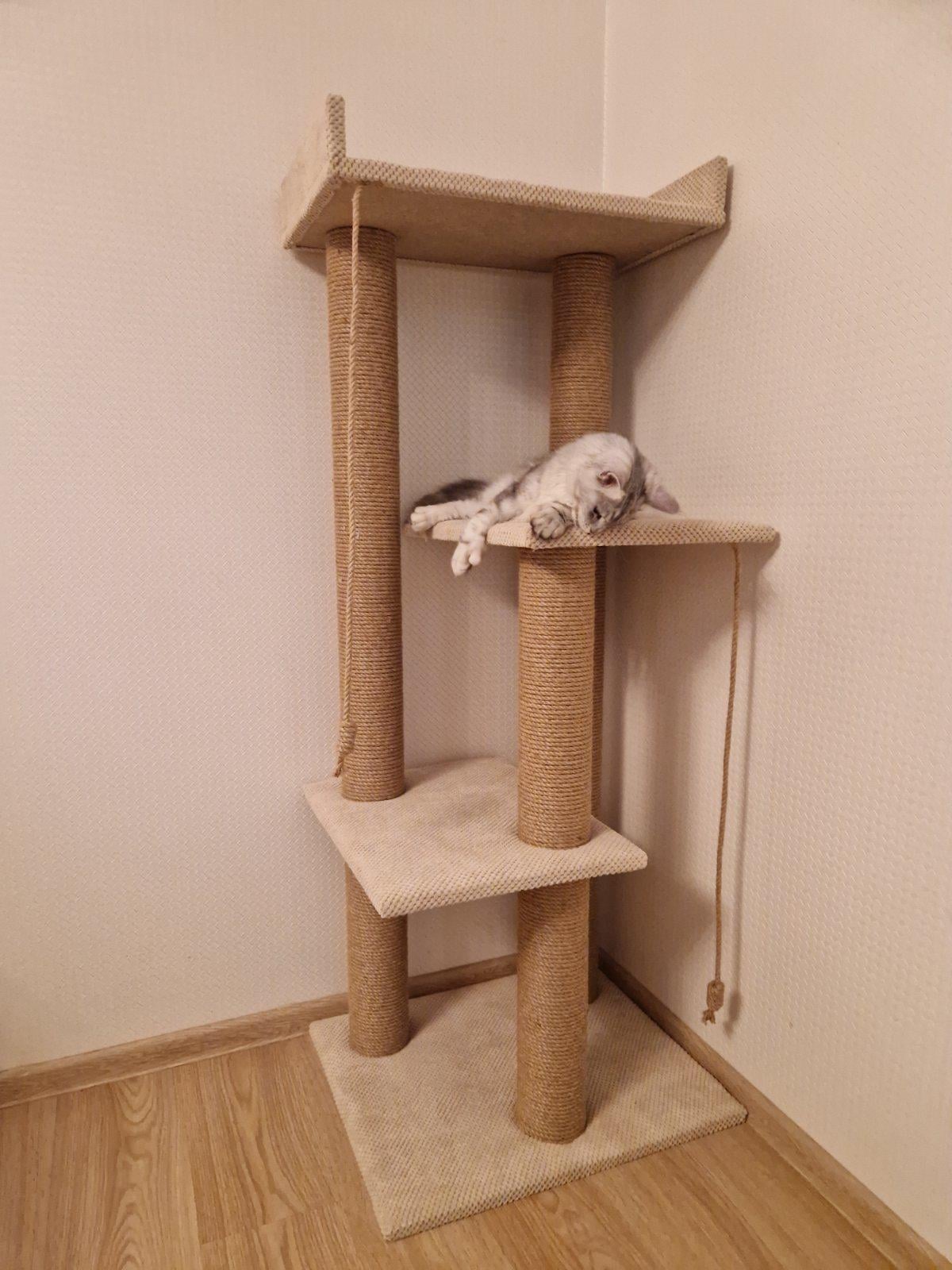 Комплекс-когтеточка для кошек высокий с лежанками и подушкой 145х70х50 см Бежевый