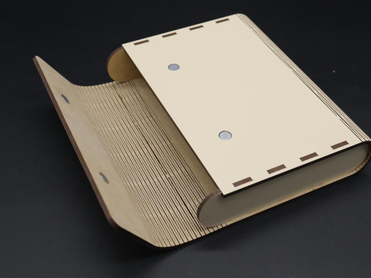 Шкатулка-заготовка для декупажа с магнитами 17х14х4 см (KF-109)