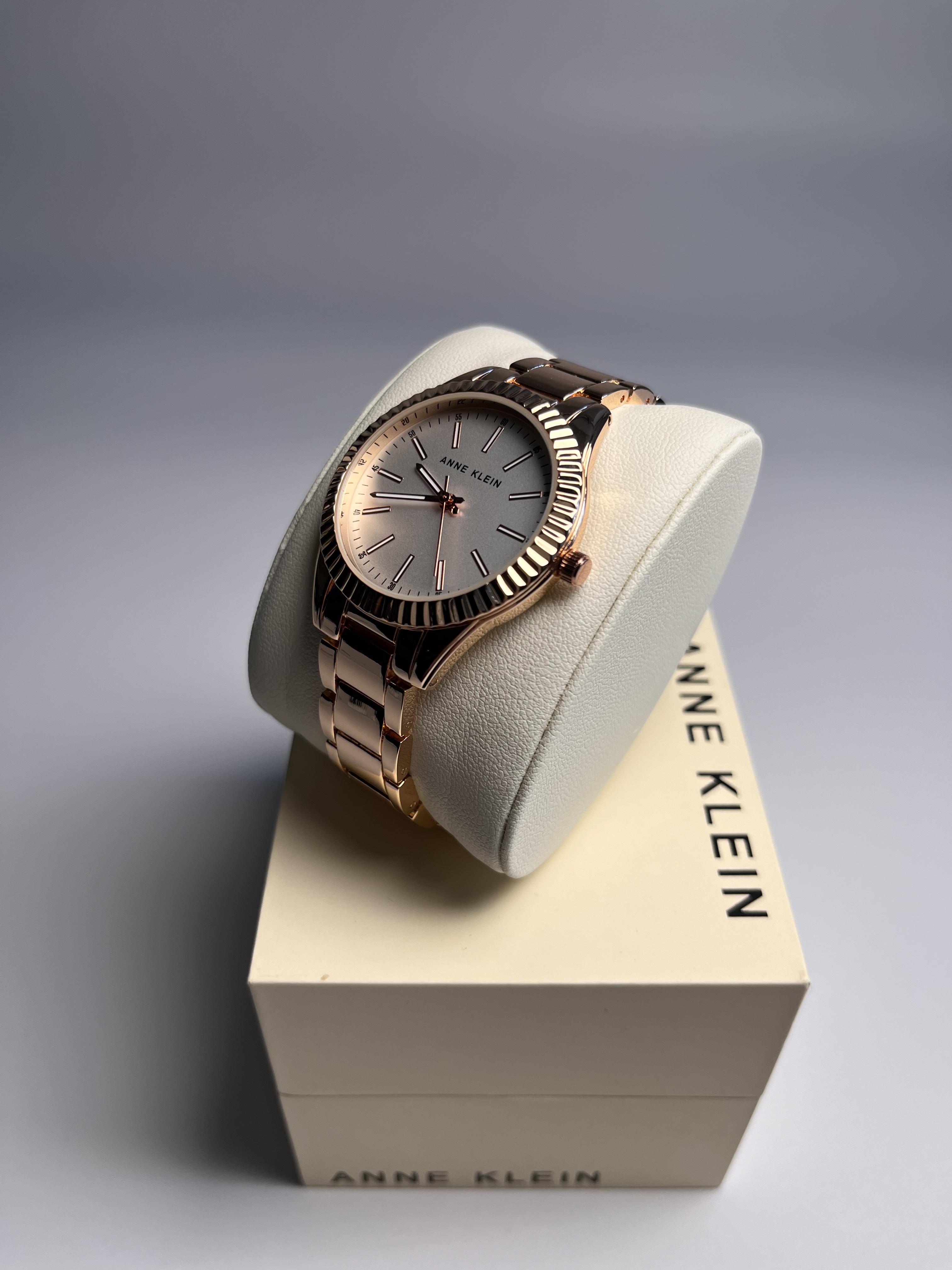 Часы женские Anne Klein AK/4172SVRG Золотистый (15359818) - фото 3 Часы женские Anne Klein AK/4172SVRG Золотистый (15359818) - фото 3