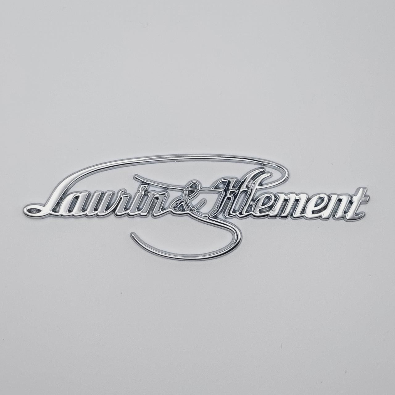 Эмблема надпись Laurin & Klement Skoda металл 12,8х3,8 см Хром глянцевый (1726037071)