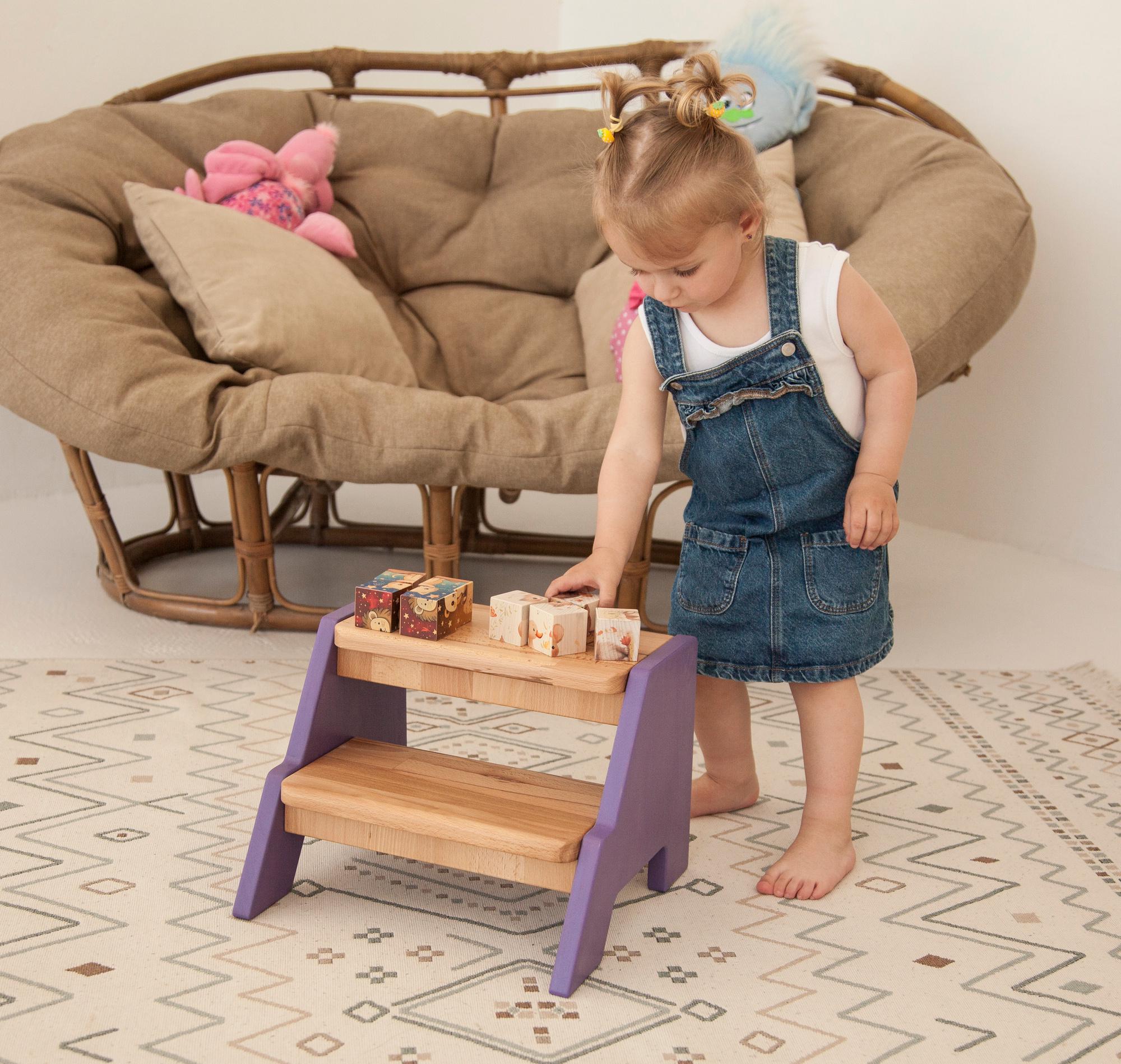 Подставка-ступенька детская Tatoy для кухни и ванной из бука Фиолетовый - фото 2 Подставка-ступенька детская Tatoy для кухни и ванной из бука Фиолетовый - фото 2