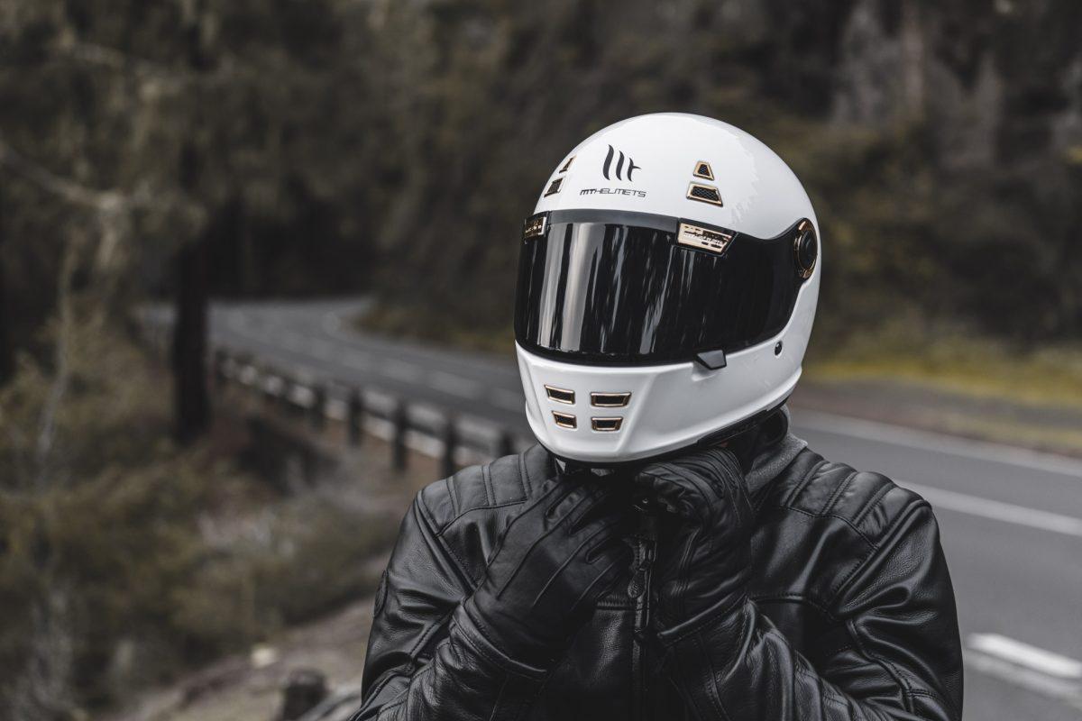 Мотошлем MT HELMETS Jarama Solid S Gloss White (25136) - фото 33